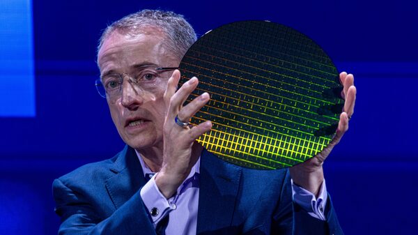 EE.UU. tomará participación de US$150 millones en una empresa de chips del exCEO de Intel EE.UU. tomará participación de US$150 millones en una empresa de chips del exCEO de Intel