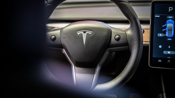 Nueva táctica de Tesla para vender: meses de carga gratis para sus Model 3 Nueva táctica de Tesla para vender: meses de carga gratis para sus Model 3