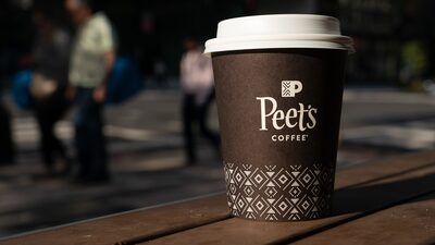 CEO brasileiro da JDE Peet’s pode receber US$ 38 milhões com aquisição pela Keurig CEO brasileiro da JDE Peet’s pode receber US$ 38 milhões com aquisição pela Keurig