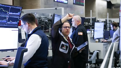 S&P 500 cierra en récord, el cacao se desploma y el petróleo cierra con una ganancia semanal S&P 500 cierra en récord, el cacao se desploma y el petróleo cierra con una ganancia semanal