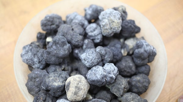 Ex-CEO da Rio Tinto prepara listagem de empresa de mineração em acordo de US$ 1 bi Ex-CEO da Rio Tinto prepara listagem de empresa de mineração em acordo de US$ 1 bi