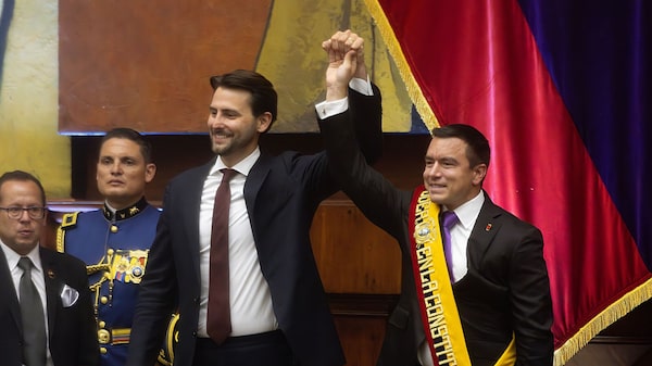 Niels Olsen renuncia a la presidencia de la Asamblea Nacional del Ecuador Niels Olsen renuncia a la presidencia de la Asamblea Nacional del Ecuador