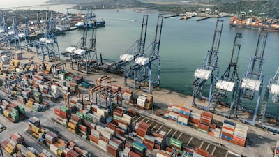 Asia recurre al petróleo de EE.UU. ante la crisis en Ormuz y dispara el tráfico en Panamá Asia recurre al petróleo de EE.UU. ante la crisis en Ormuz y dispara el tráfico en Panamá