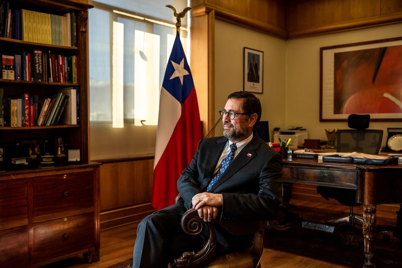 El ministro de Relaciones Exteriores de Chile, Francisco Pérez Mackenna. Fotógrafo: Cristóbal Olivares/Bloomberg El ministro de Relaciones Exteriores de Chile, Francisco Pérez Mackenna. Fotógrafo: Cristóbal Olivares/Bloomberg