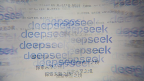 Un año después de DeepSeek, el miedo a una IA barata resultó ser un espejismo Un año después de DeepSeek, el miedo a una IA barata resultó ser un espejismo