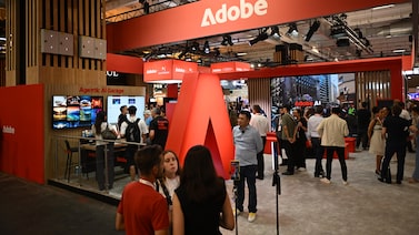Analistas pierden la confianza en Adobe y crece el temor de que la IA erosione su negocio Analistas pierden la confianza en Adobe y crece el temor de que la IA erosione su negocio