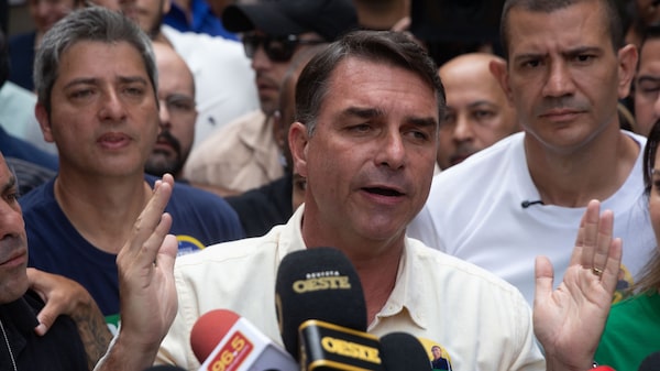 Liderança de Flávio no primeiro turno abre espaço para rali do mercado, dizem gestores Liderança de Flávio no primeiro turno abre espaço para rali do mercado, dizem gestores