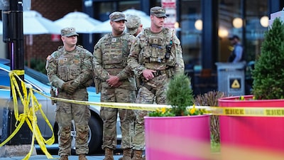 Trump confirma que un miembro de la Guardia Nacional murió tras tiroteo en Washington D.C. Trump confirma que un miembro de la Guardia Nacional murió tras tiroteo en Washington D.C.