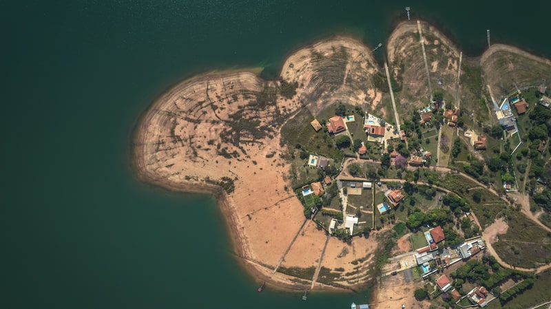 Debenturistas de Furnas, unidade da Eletrobras, se reúnem para discutir a capitalização da Santo Antônio Energia Debenturistas de Furnas, unidade da Eletrobras, se reúnem para discutir a capitalização da Santo Antônio Energia