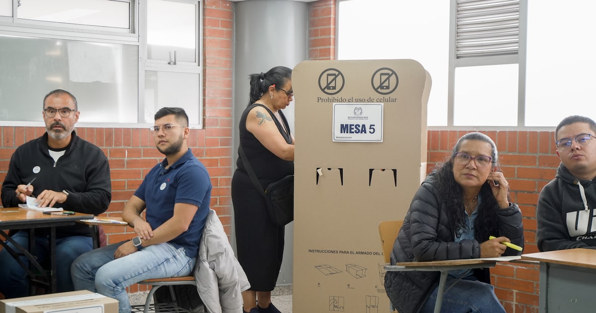 Resultado de la primera vuelta en Colombia sorprende a mercados