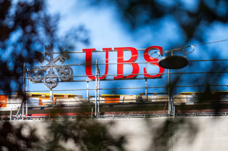 La sede central de UBS Group AG en Zúrich, Suiza, el miércoles 29 de octubre de 2025. El banco con sede en Zúrich anunció que sus ingresos netos en el tercer trimestre del año ascendieron a 2500 millones de dólares, frente a los 1400 millones previstos. Fotógrafo: Pascal Mora/Bloomberg. La sede central de UBS Group AG en Zúrich, Suiza, el miércoles 29 de octubre de 2025. El banco con sede en Zúrich anunció que sus ingresos netos en el tercer trimestre del año ascendieron a 2500 millones de dólares, frente a los 1400 millones previstos. Fotógrafo: Pascal Mora/Bloomberg.
