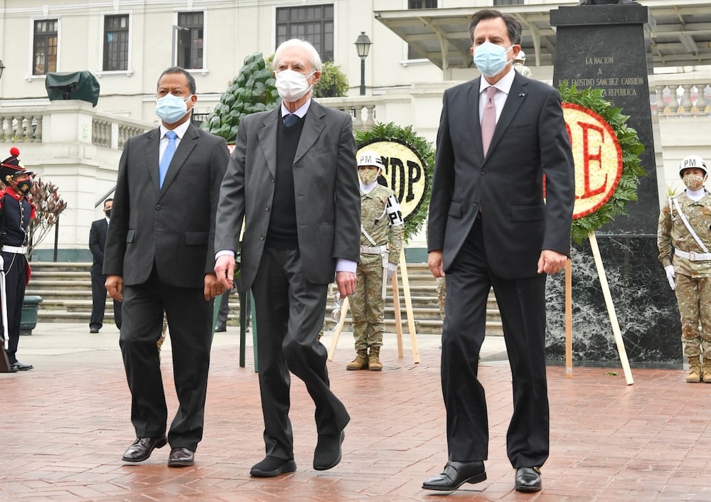 El Perú evaluará su postura en el Grupo de Lima sobre Venezuela, según canciller Béjar El Perú evaluará su postura en el Grupo de Lima sobre Venezuela, según canciller Béjar