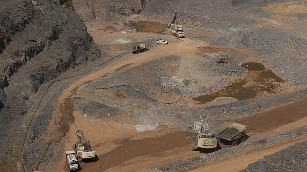 Collective Mining encuentra oro y tungsteno de alta ley a más de 900 metros de profundidad en Caldas Collective Mining encuentra oro y tungsteno de alta ley a más de 900 metros de profundidad en Caldas