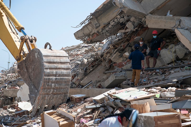BID y BM ofrecen ayuda no reembolsable a Venezuela por terremotos, dice Delcy Rodríguez. BID y BM ofrecen ayuda no reembolsable a Venezuela por terremotos, dice Delcy Rodríguez.