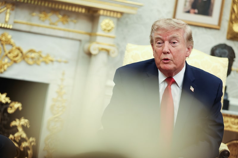 President Donald Trump hosts Lifeguard Ryder Williams in the Oval Office of the White House in Washington, DC on August 17, 2026. Ryder Williams, a 16-year-old lifeguard, saved the life of 10-year-old Nathaniel Rai at Seabright Beach in Santa Cruz, California, on July 25. Photographer: Samuel Corum/Sipa/Bloomberg President Donald Trump hosts Lifeguard Ryder Williams in the Oval Office of the White House in Washington, DC on August 17, 2026. Ryder Williams, a 16-year-old lifeguard, saved the life of 10-year-old Nathaniel Rai at Seabright Beach in Santa Cruz, California, on July 25. Photographer: Samuel Corum/Sipa/Bloomberg