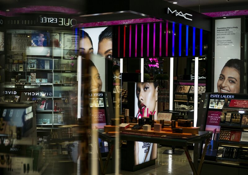 Empresa fará reestruturação corporativa destinada a retomar o crescimento sob o comando de seu novo CEO Empresa fará reestruturação corporativa destinada a retomar o crescimento sob o comando de seu novo CEO