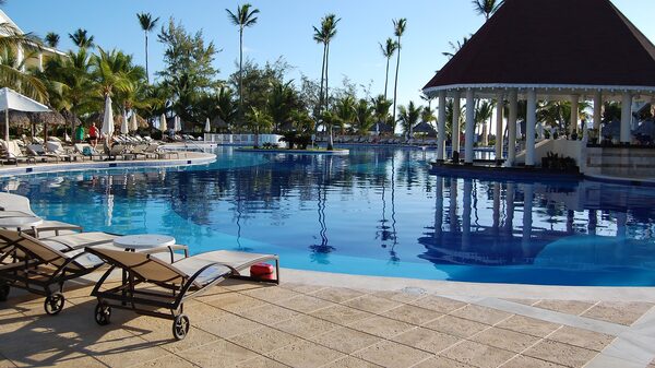 Cadenas hoteleras española invertirán más de US$1.000 millones en Dominicana Cadenas hoteleras española invertirán más de US$1.000 millones en Dominicana