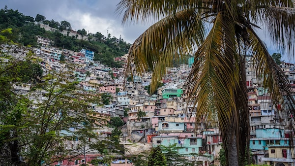 Haitianos en EE.UU. enfrentan el miedo a ser deportados y caer en manos de secuestradores Haitianos en EE.UU. enfrentan el miedo a ser deportados y caer en manos de secuestradores