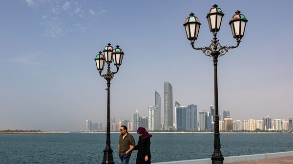 Un falso Santorini en Abu Dhabi busca atraer a los viajeros amantes del lujo Un falso Santorini en Abu Dhabi busca atraer a los viajeros amantes del lujo