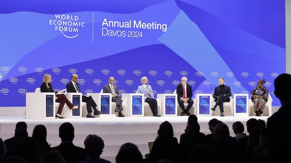 Davos: economia mundial caminha para cenário benigno, mas ainda fora do ‘normal’ Davos: economia mundial caminha para cenário benigno, mas ainda fora do ‘normal’