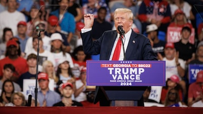 Trump busca trabajar con México para proteger fronteras y defender el Estado de Derecho Trump busca trabajar con México para proteger fronteras y defender el Estado de Derecho