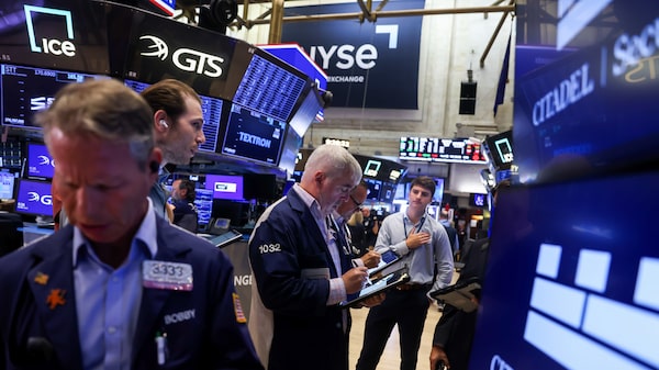 Las Siete Magníficas pierden brillo en Wall Street mientras inversores apuestan por chips de IA Las Siete Magníficas pierden brillo en Wall Street mientras inversores apuestan por chips de IA