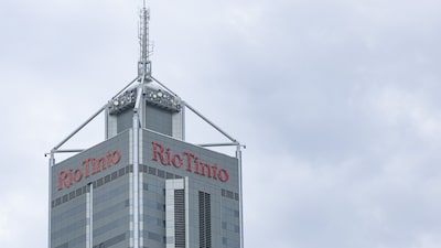 Glencore e Rio Tinto voltam a negociar para criar maior mineradora do mundo Glencore e Rio Tinto voltam a negociar para criar maior mineradora do mundo