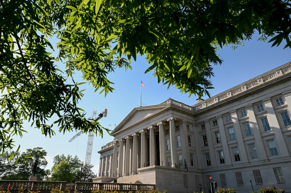 Treasurys Cash Pile Jumps Most Since September On Tax Day Treasurys Cash Pile Jumps Most Since September On Tax Day