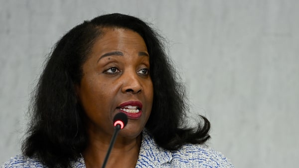 Trump reactiva el intento de destituir a la gobernadora Lisa Cook de la Fed Trump reactiva el intento de destituir a la gobernadora Lisa Cook de la Fed