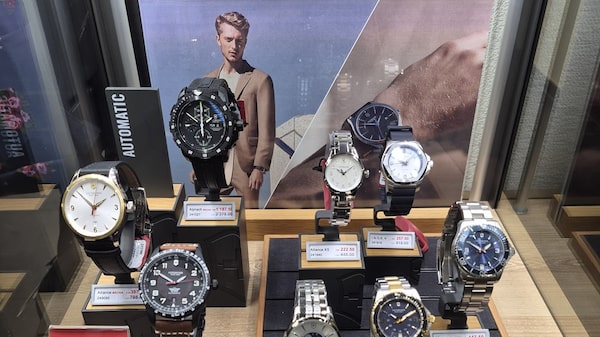 Com turbulência global, Victorinox se põe no ‘meio do caminho’ do luxo para crescer Com turbulência global, Victorinox se põe no ‘meio do caminho’ do luxo para crescer