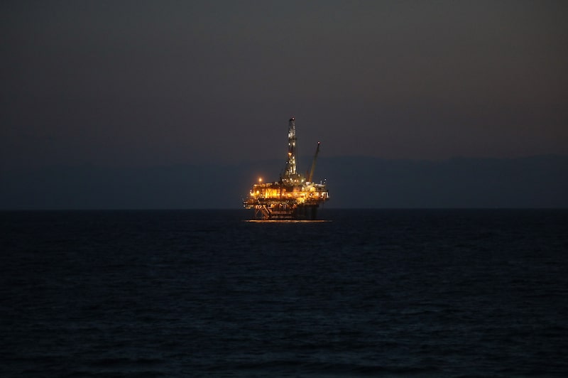 Biden prohibirá nuevas perforaciones petroleras en aguas del Atlántico y el Pacífico de EE.UU. Biden prohibirá nuevas perforaciones petroleras en aguas del Atlántico y el Pacífico de EE.UU.