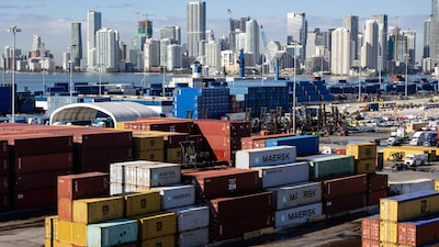 Déficit presupuestario de EE.UU. se reduce un 17% en el primer tercio del año fiscal 2026 Déficit presupuestario de EE.UU. se reduce un 17% en el primer tercio del año fiscal 2026