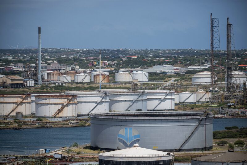 Venezuelan Oil Moves Into the Caribbean as US Trade Links Forged Venezuelan Oil Moves Into the Caribbean as US Trade Links Forged