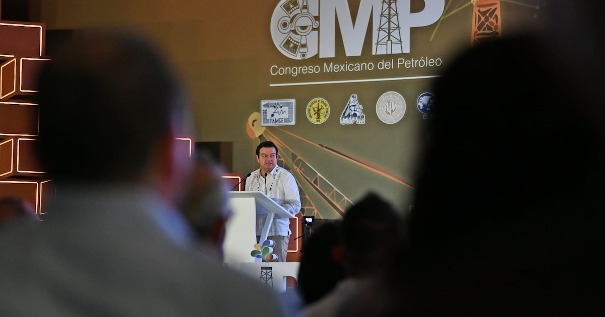 Pemex busca recuperar producción con inversiones mixtas
