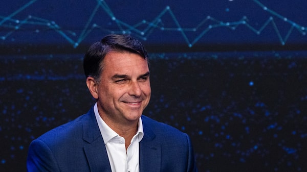 EE.UU. emitirá visas a Flavio Bolsonaro y su familia EE.UU. emitirá visas a Flavio Bolsonaro y su familia