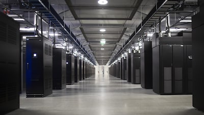 Nova fronteira em IA: Wall Street mira ações de empresas de infraestrutura Nova fronteira em IA: Wall Street mira ações de empresas de infraestrutura