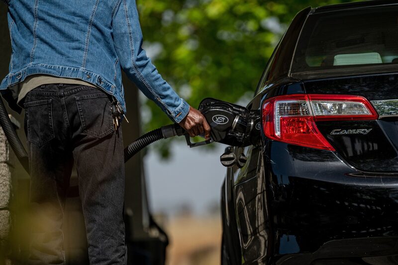 futuros do combustível atingiram o patamar mais alto em nove meses em Nova York futuros do combustível atingiram o patamar mais alto em nove meses em Nova York