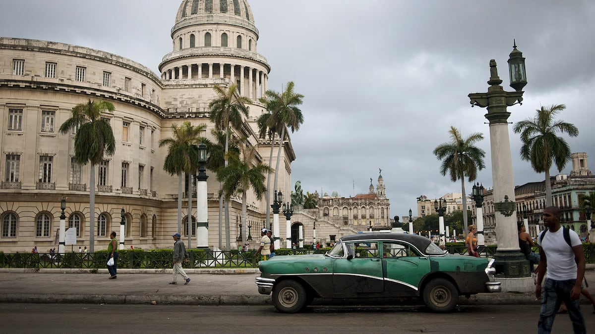 Cuba enfrenta casi cinco décadas de baja fecundidad y avanza a un acelerado envejecimiento, advierte Cepal