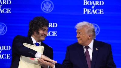 Compradores de bonos recorren Latinoamérica para apostar por los países cercanos a Trump Compradores de bonos recorren Latinoamérica para apostar por los países cercanos a Trump