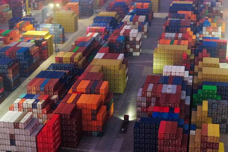 La semana pasada, Pekín dio a conocer nuevas y amplias restricciones a sus exportaciones de tierras raras y otros materiales críticos. La semana pasada, Pekín dio a conocer nuevas y amplias restricciones a sus exportaciones de tierras raras y otros materiales críticos.