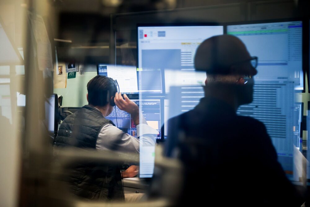 Bank of America identifica señales de expansión similares a las décadas de 1980 y 1990, con un giro desde el dominio tecnológico hacia sectores productivos e industriales. Bank of America identifica señales de expansión similares a las décadas de 1980 y 1990, con un giro desde el dominio tecnológico hacia sectores productivos e industriales.