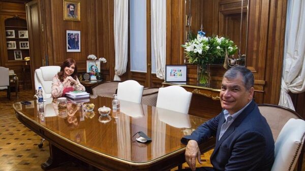 Cómo el temor al correísmo y al kirchnerismo mueve el riesgo país en Ecuador y Argentina Cómo el temor al correísmo y al kirchnerismo mueve el riesgo país en Ecuador y Argentina