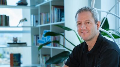 Neon vai além do crédito e expande produtos para reter cliente, diz presidente Neon vai além do crédito e expande produtos para reter cliente, diz presidente