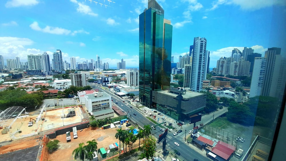 Rental of a two-bedroom apartment in Panama City is around $767 per month. Rental of a two-bedroom apartment in Panama City is around $767 per month.