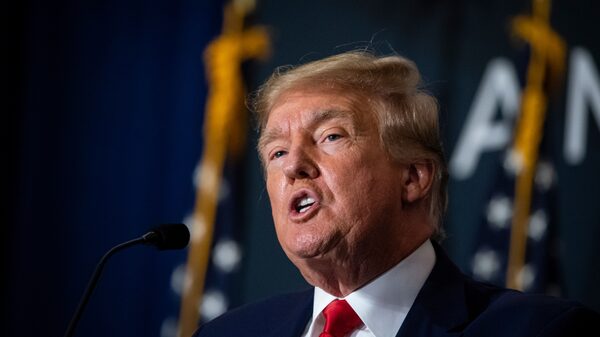 Trump: Piden a “tercero neutral” para revisar documentos incautados en Mar-a-Lago Trump: Piden a “tercero neutral” para revisar documentos incautados en Mar-a-Lago