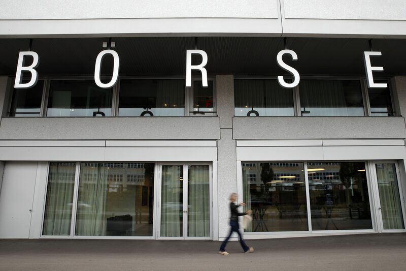 La salida de Valora de la Bolsa de Valores de Suiza, conocida como SIX, se concretará el 17 de abril, informó FEMSA, en un comunicado. La salida de Valora de la Bolsa de Valores de Suiza, conocida como SIX, se concretará el 17 de abril, informó FEMSA, en un comunicado.