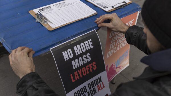 Los robots que vienen por nuestros trabajos también ayudarán a despedirnos Los robots que vienen por nuestros trabajos también ayudarán a despedirnos