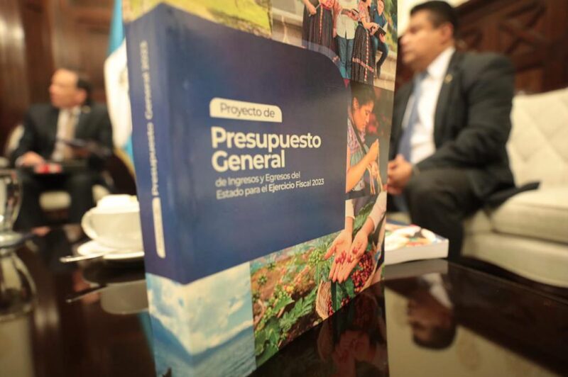 El proyecto se encuentra en la Comisión de Finanzas del Legislativo, antes de ser elevado al Pleno para su aprobación, modificación o improbación. El proyecto se encuentra en la Comisión de Finanzas del Legislativo, antes de ser elevado al Pleno para su aprobación, modificación o improbación.