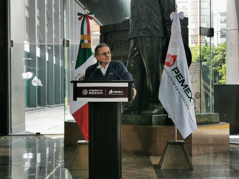 Octavio Romero Oropeza, CEO de Pemex, durante conferencia de prensa en la Torre Ejecutiva de la empresa petrolera. Octavio Romero Oropeza, CEO de Pemex, durante conferencia de prensa en la Torre Ejecutiva de la empresa petrolera.