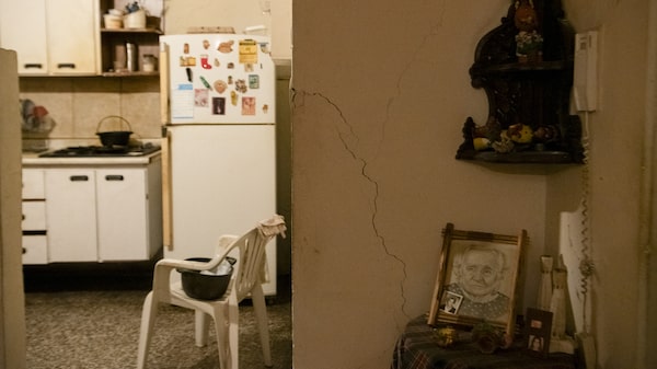 Cifras de muertos en Venezuela aumenta a 2.295 una semana después del doble terremoto Cifras de muertos en Venezuela aumenta a 2.295 una semana después del doble terremoto